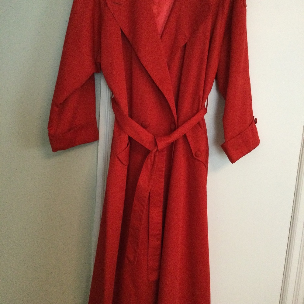 Woman’s XL Red Vintage Trench Coat